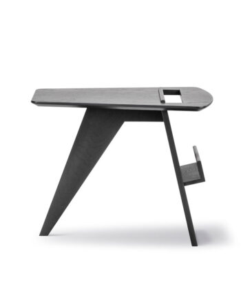 Risom Magazine Table Sort på Afbetaling